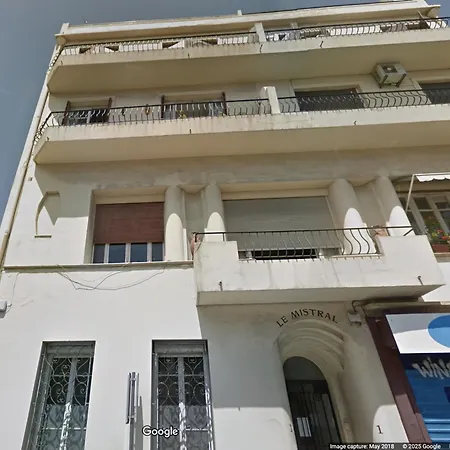 Penthouse With Panoramic Views Appartement Antibes