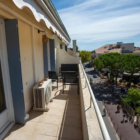 Penthouse With Panoramic Views *