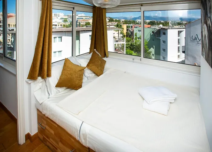 Apartment Penthouse With Panoramic Views