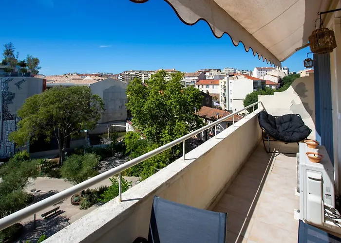 Apartment Penthouse With Panoramic Views *